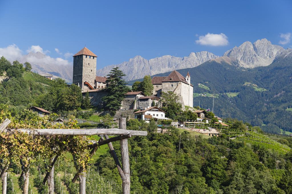 Hotel Zum Tiroler Adler Tirolo Exterior foto